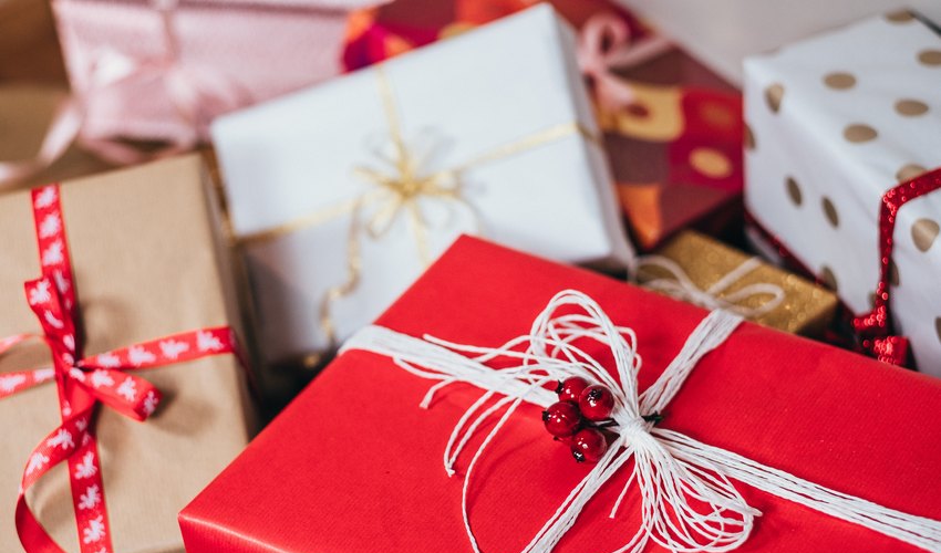 Codici: parte la corsa ai regali di Natale, alcuni consigli utili per fare acquisti in sicurezza