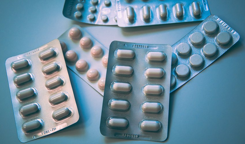 Codici: trasparenza sul costo dei farmaci per garantire a tutti l'accesso alle cure
